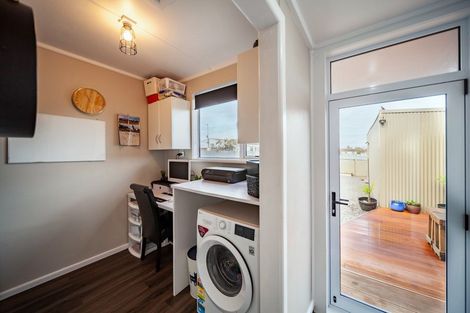 Photo of property in 27 Mclean Terrace, Waipukurau, 4200