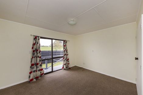 Photo of property in 7 Peter Hall Drive, Kelvin Grove, Palmerston North, 4414