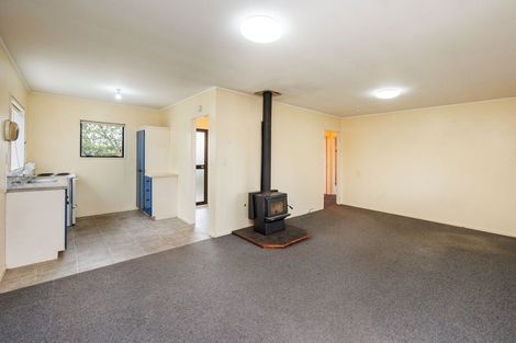 Photo of property in 38a Avenue Road, Foxton, 4814