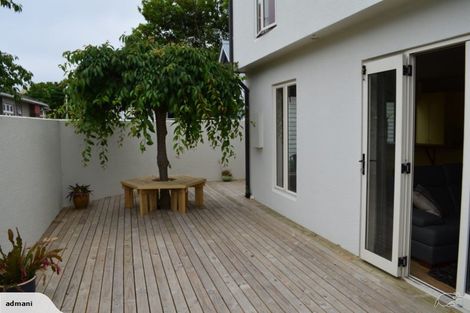 Photo of property in 2/240 Kilmore Street, Christchurch Central, Christchurch, 8011