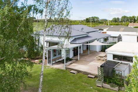 Photo of property in 7 Rathbone Street, Waipawa, 4210