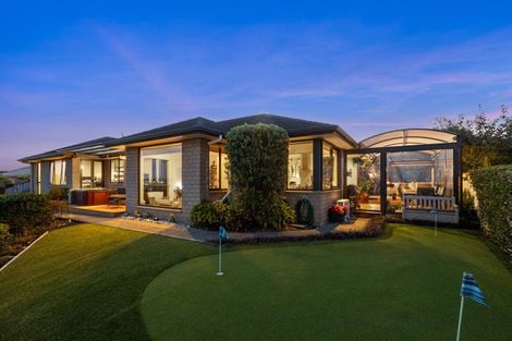 Photo of property in 53 Grand Drive, Orewa, 0931