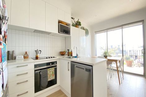 Photo of property in 31 Ngae Place, Mangere East, Auckland, 2024