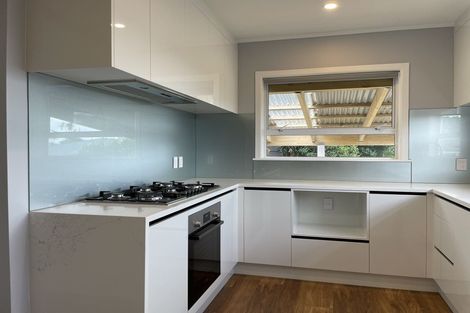 Photo of property in 33c Hilling Street, Titirangi, Auckland, 0604