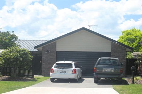 Photo of property in 63 Robinson Street, Cambridge, 3434