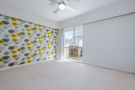 Photo of property in 18a Montgomery Terrace, Hokowhitu, Palmerston North, 4410