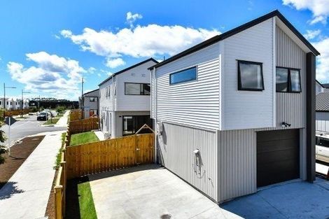 Photo of property in 53 Kairakau Street, Papakura, 2110