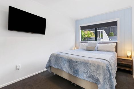 Photo of property in 46b Captain Scott Road, Glen Eden, Auckland, 0602