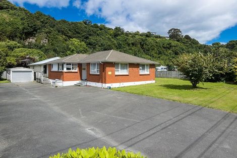 Photo of property in 49 Woodhaugh Street, Woodhaugh, Dunedin, 9010