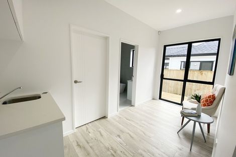 Photo of property in 60 Cooladawson Drive, Flat Bush, Auckland, 2019