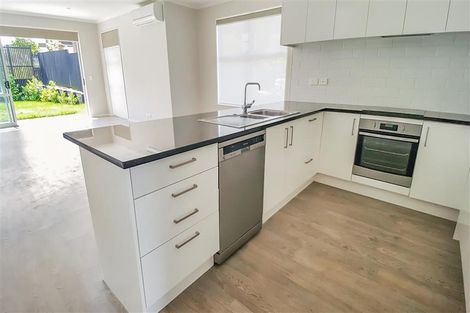 Photo of property in 54 Bomb Point Drive, Hobsonville, Auckland, 0616