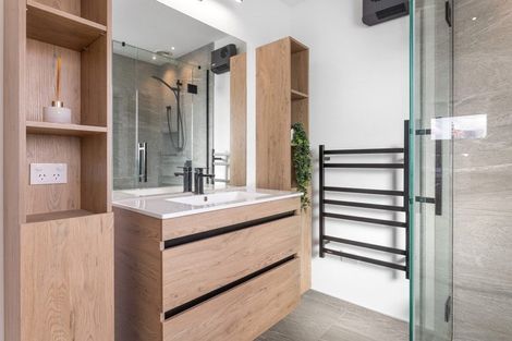 Photo of property in 24 Grey Way, Russley, Christchurch, 8042