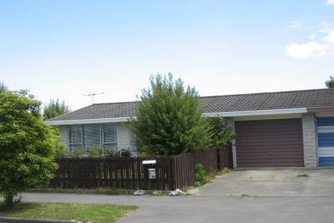 Photo of property in 1a Lamorna Road, Parklands, Christchurch, 8083