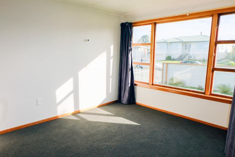 Photo of property in 21 Glendale Crescent, Holmes Hill, Oamaru, 9401