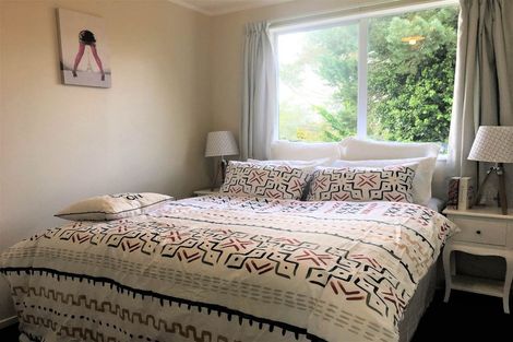 Photo of property in 10 Borich Road, Sunnyvale, Auckland, 0612