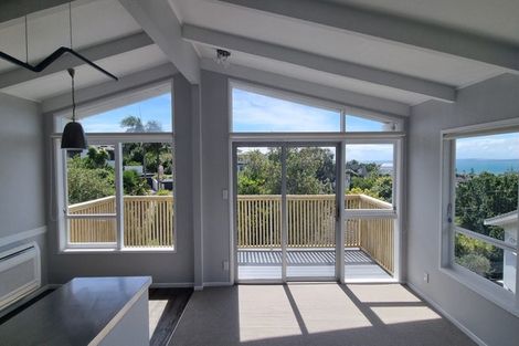 Photo of property in 1/5 Gull Lane, Mairangi Bay, Auckland, 0630