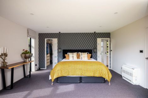 Photo of property in 80a Henwood Road, Paraite, New Plymouth, 4372