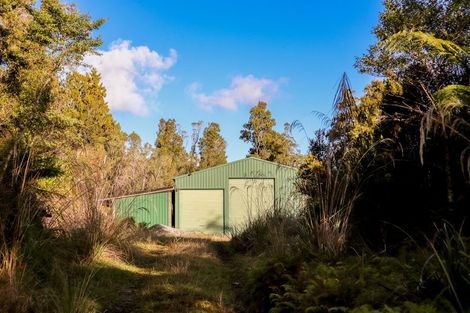 Photo of property in 172 Clifton Road, Kaiata, Greymouth, 7805