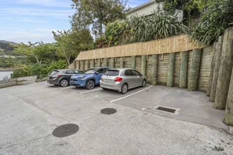 Photo of property in 7u2 Handyside Street, Tawa, Wellington, 5028