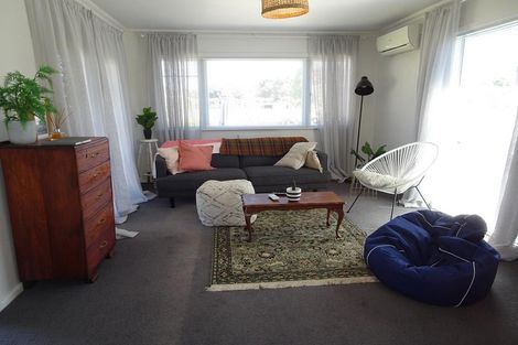 Photo of property in 9a Cornwall Road, Taradale, Napier, 4112