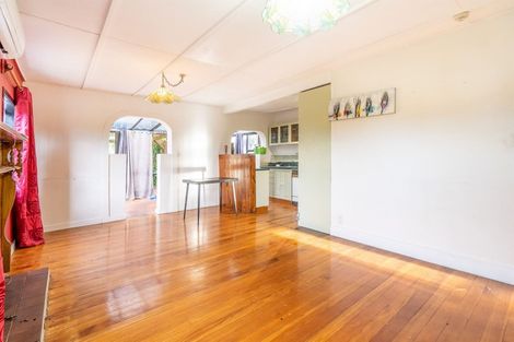 Photo of property in 156 Rathgar Road, Henderson, Auckland, 0610