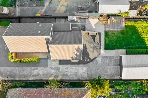 Photo of property in 301 Hendersons Road, Hoon Hay, Christchurch, 8025