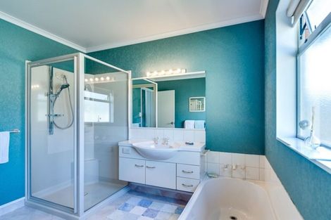 Photo of property in 7 Forbury Way, Taradale, Napier, 4112