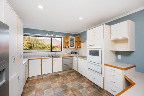 Photo of property in 4 Tudor Grove, Feilding, 4702
