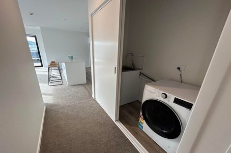 Photo of property in 201/2u Onepu Road, Kilbirnie, Wellington, 6022