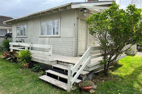 Photo of property in 1/87 Kayes Road, Pukekohe, 2120