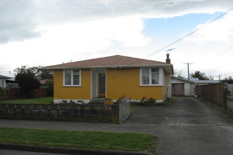 Photo of property in 90 Cameron Crescent, Masterton, 5810