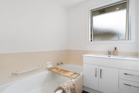 Photo of property in 203a Highsted Road, Casebrook, Christchurch, 8051