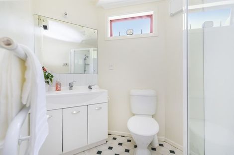 Photo of property in 297 Main Road, Tawa, Wellington, 5028