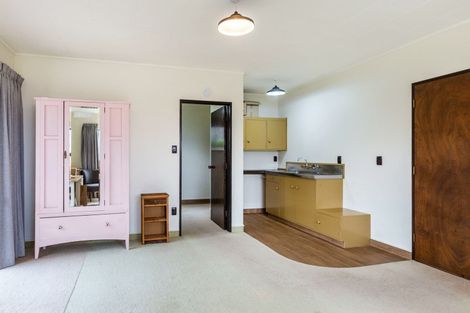 Photo of property in 52 Harvey Street, Waipahihi, Taupo, 3330