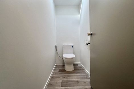 Photo of property in 2/74 Sunnybrae Road, Hillcrest, Auckland, 0627