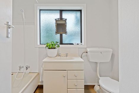 Photo of property in 158 Tiro Tiro Road, Levin, 5510