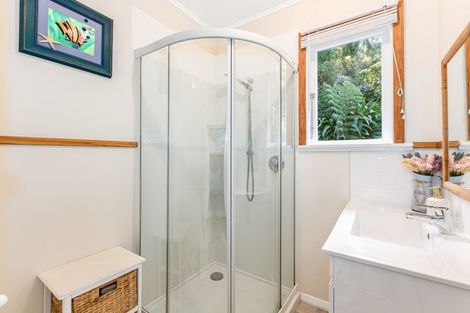 Photo of property in 43 Moores Valley Road, Wainuiomata, Lower Hutt, 5014