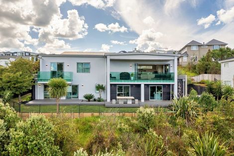 Photo of property in 26 Remuremu Street, Long Bay, Auckland, 0630