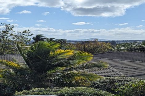 Photo of property in 25 Brooke Ridge Rise, East Tamaki Heights, Auckland, 2016