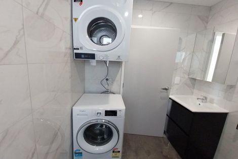 Photo of property in 47 Frobisher Street, Island Bay, Wellington, 6023