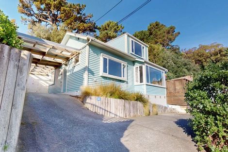 Photo of property in 103 Houghton Bay Road, Houghton Bay, Wellington, 6023