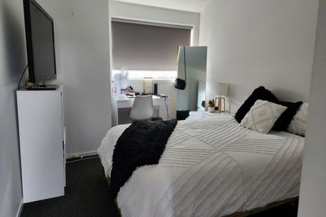 Photo of property in 52u2 May Street, Hamilton East, Hamilton, 3216