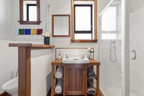 Photo of property in 55 Cambridge Terrace, Papatoetoe, Auckland, 2025