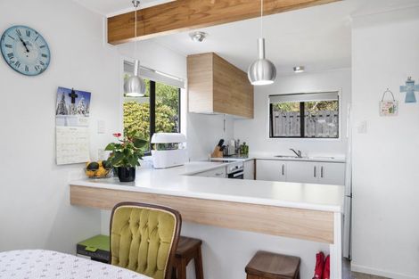 Photo of property in 3 Cherry Lane, Acacia Bay, Taupo, 3330