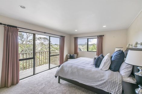 Photo of property in 25 Stephanie Close, Glenfield, Auckland, 0629