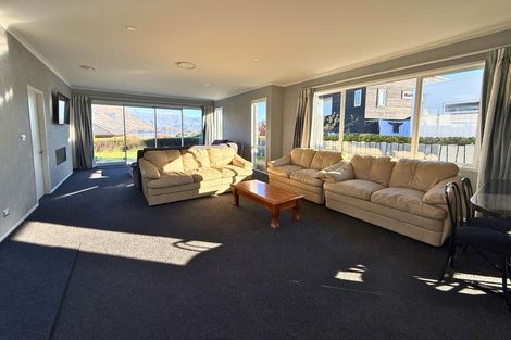 Photo of property in 71 Rata Street, Wanaka, 9305