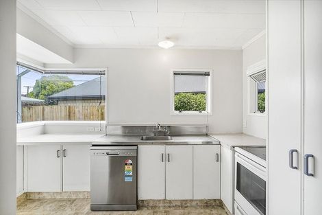 Photo of property in 17 Laurence Street, Queenwood, Hamilton, 3210