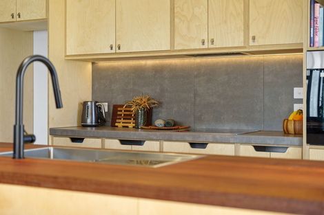 Photo of property in 4 Mirek Street, Waikanae, 5036