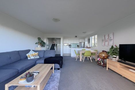 Photo of property in 27 Orissa Crescent, Broadmeadows, Wellington, 6035