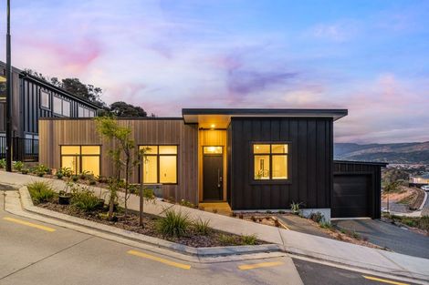 Photo of property in 5 Skysail Lane, Whitby, Porirua, 5024